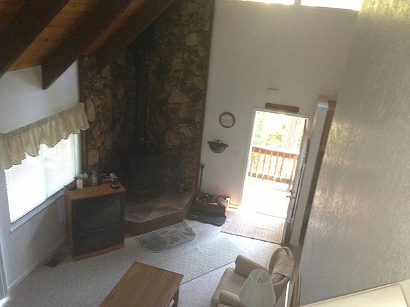 5th image of 24299 Juniper St