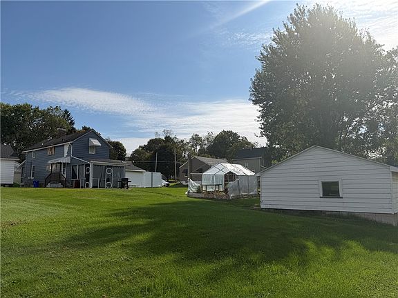 5th image of 1506 Thorpe St
