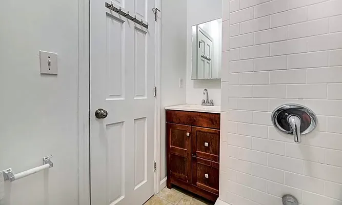 Rented by REAL New York | media 21