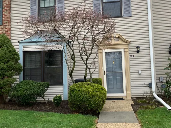 293 Bromley Pl, East Brunswick, NJ 08816