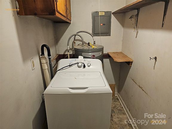 5th image of 7410 Monaco Dr