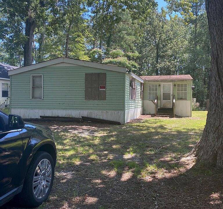 2nd image of 112 Flyway Dr