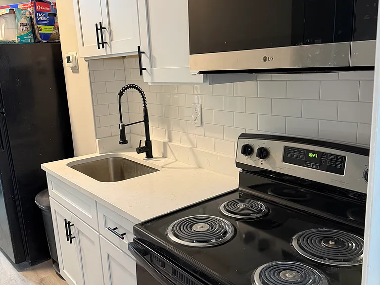 3627 Pulaski Hwy — Photo 13