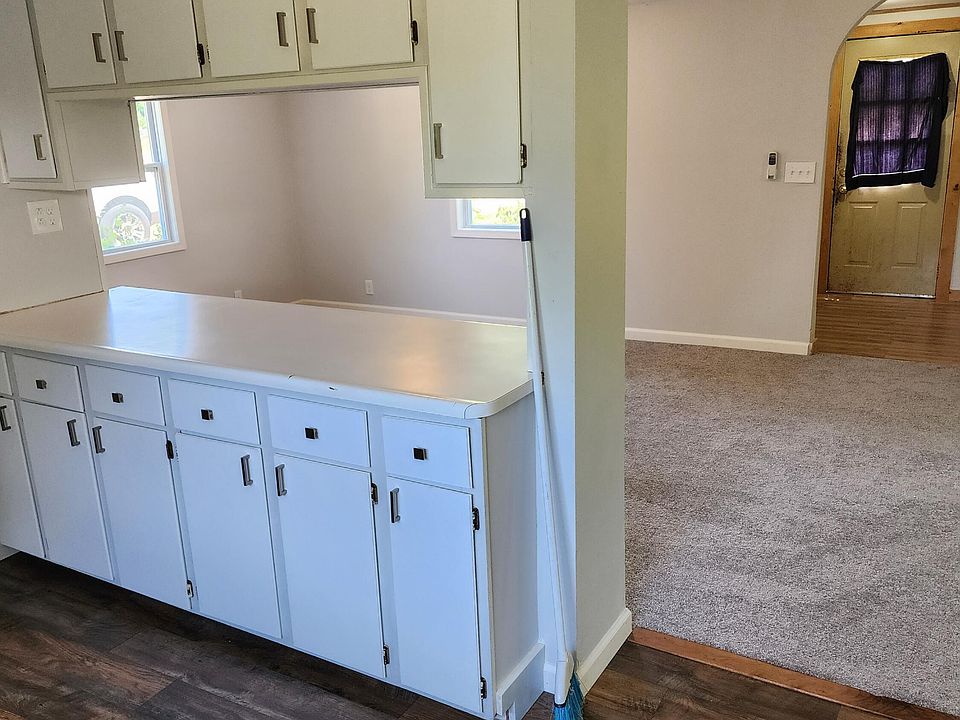 9522 Jouppi Rd, Kaleva, MI 49645 Zillow