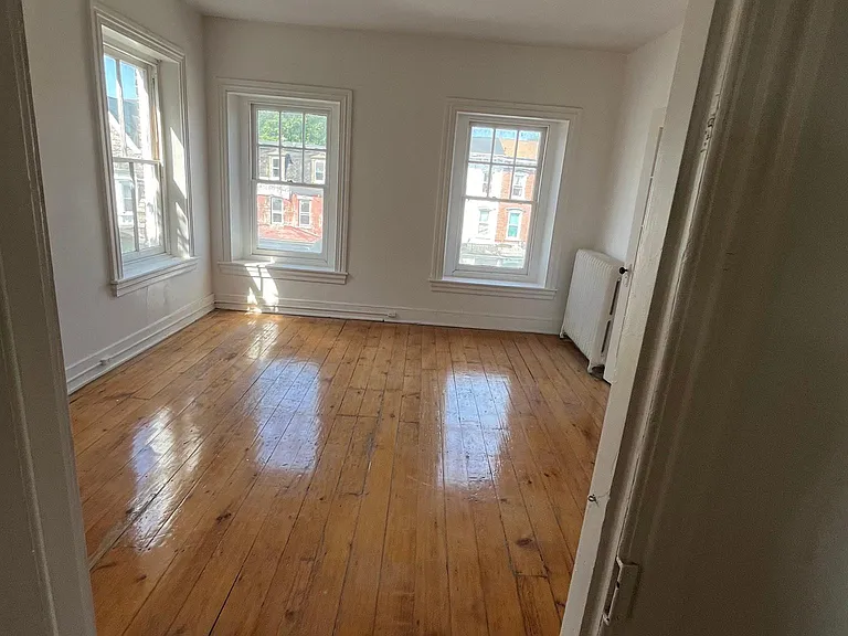 311-313 N 6th St #3A — Photo 9