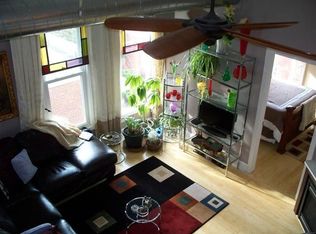 4 Dean Ave, Manchester, NH 03101