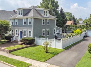 21 Craven Ln, Lawrence Township, NJ 08648
