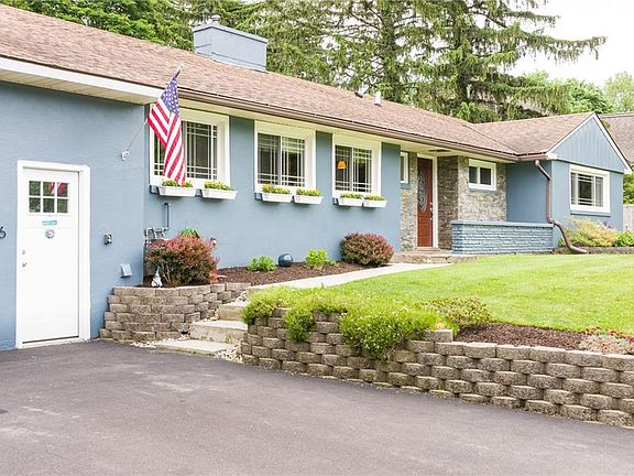 2nd image of 216 Edwards Dr