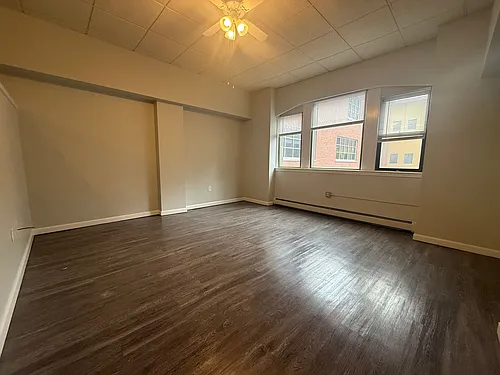 Floor plan 220