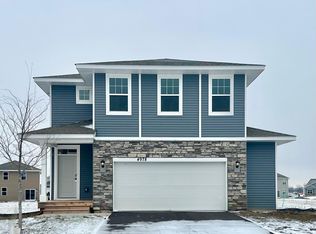 4978 171st St, Lakeville, MN 55044