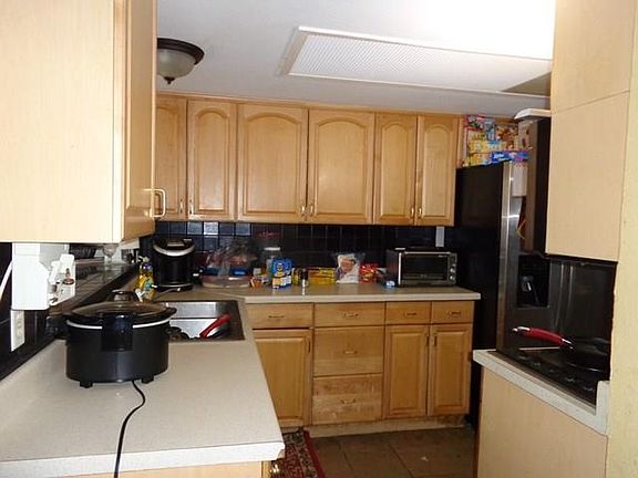 3rd image of 513 Futrelle Dr
