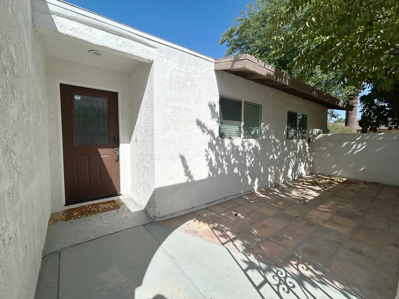 3 bed, 1299 sqft, $2,895 — Photo 4