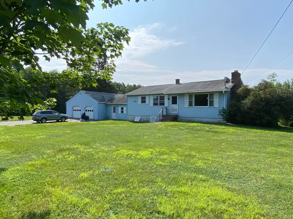 706 York Road, Hermon, ME 04401