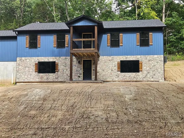 100 S Lake Dr, Hillsboro, MO 63050