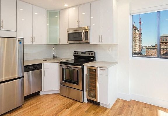 2nd image of 215 E 31st St #2A