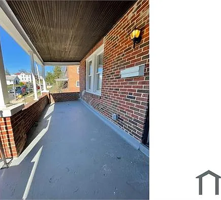 101 S Kossuth St — Photo 21