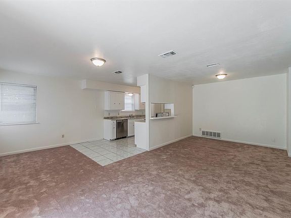 5th image of 5108 Queen Ann Ct