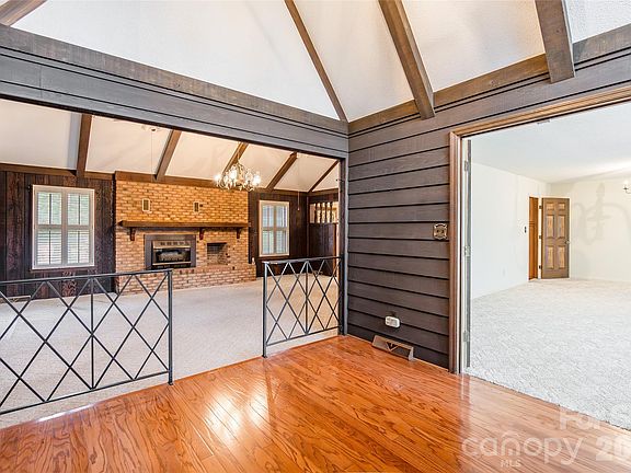 4th image of 4340 Wood Forest Dr