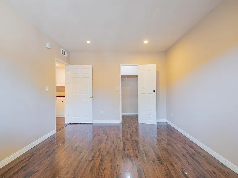 17123 Roscoe Blvd #2 — Photo 20