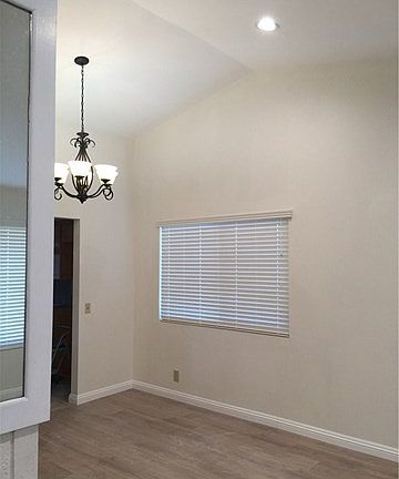 5th image of 23638 Country View Dr