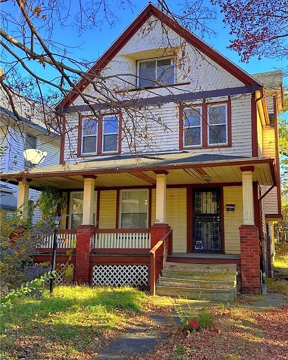 1st image of 1327 E 112th St