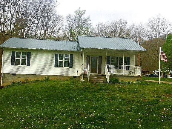 3rd image of 2521 Black Creek Rd