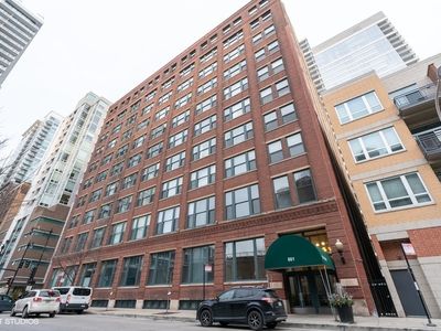 801 S Wells St APT 305, Chicago, IL, 60607