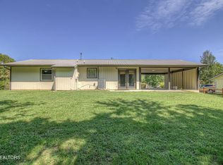 1830 Norlil Rd, Sevierville, TN 37876