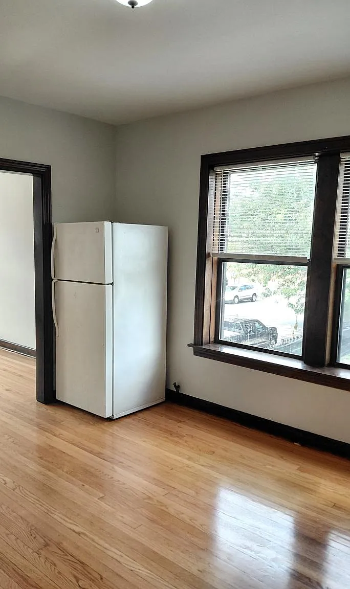 4810 West Armitage Avenue #2F — Photo 2