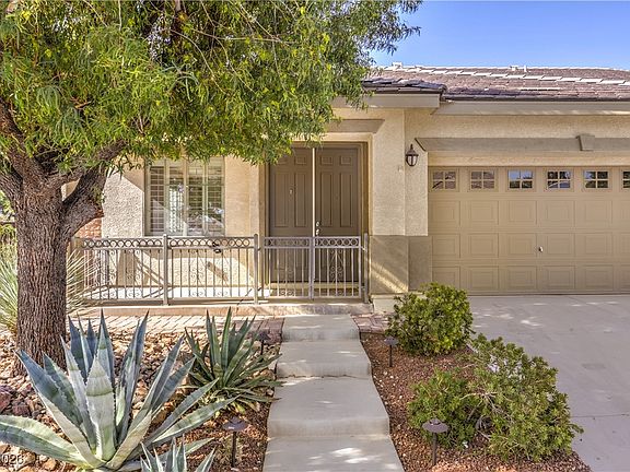 4th image of 8109 Devils Canyon St