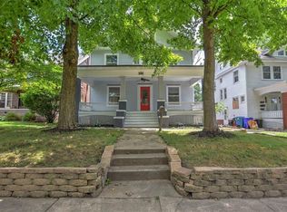 961 W William St, Decatur, IL 62522