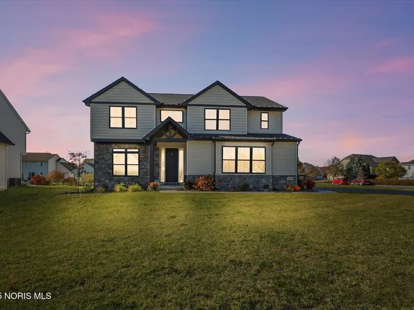 6035 Walnut Springs Blvd, Sylvania, OH 43560