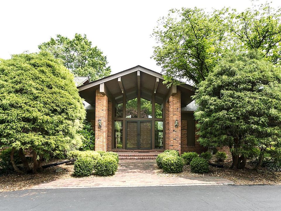 1st image of 434 Cheshire Farm Ln