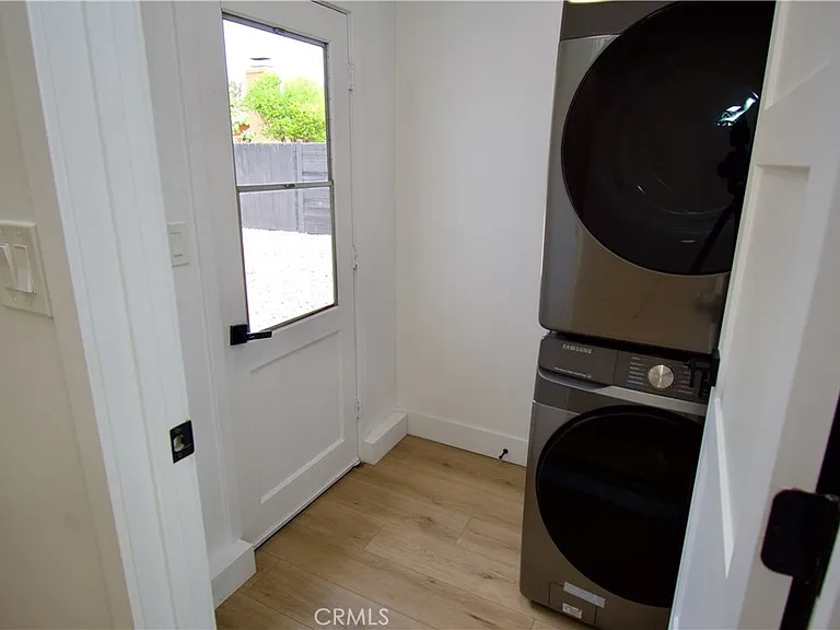 820 Iris Ave — Photo 14