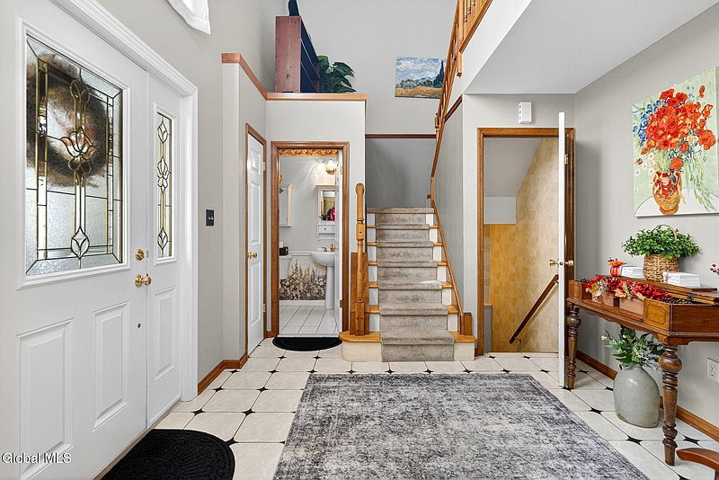 5th image of 142 Killarney Drive