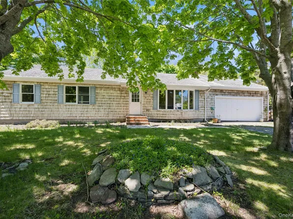 11 Columbia Street, Sag Harbor, NY 11963