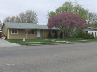 515 S 3rd E, Mt Home, ID 83647