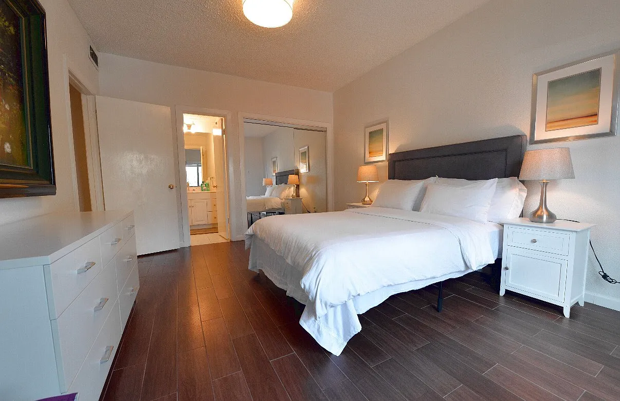 2 bed, 1260 sqft, $2,950 — Photo 2