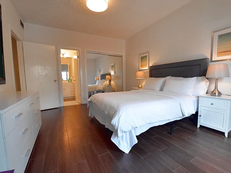 10047 Westpark Dr #65 — Photo 2