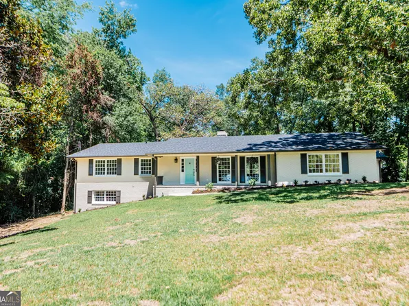 137 Rivoli Woods Dr, Macon, GA 31210