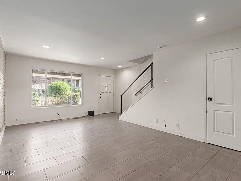 4701 N 68th St #214 — Photo 14