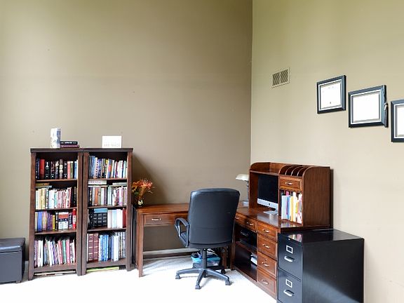 4th image of 8792 Garnet Way