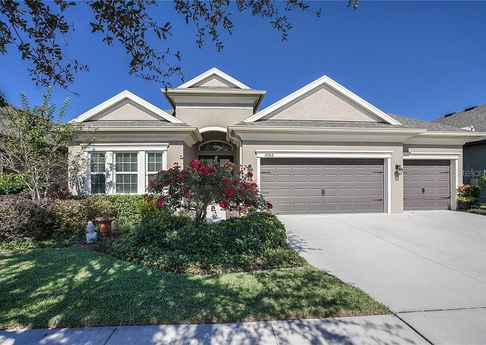 1st image of 10912 Charmwood Dr