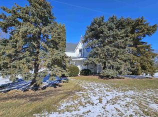 865 Deckerville Rd, Deckerville, MI 48427