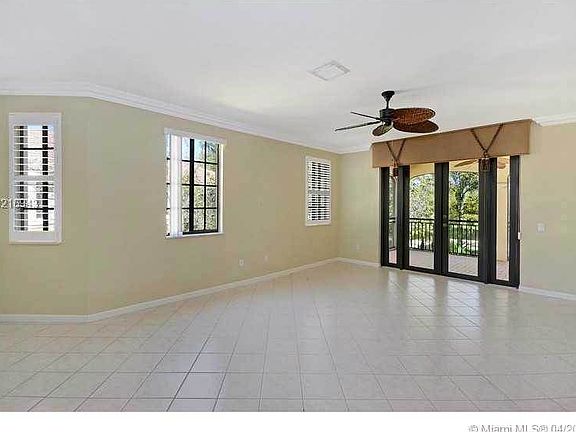 2nd image of 1567 Passion Vine Cir