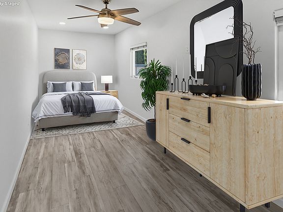 4th image of 9234 Winter Gardens Blvd #9234