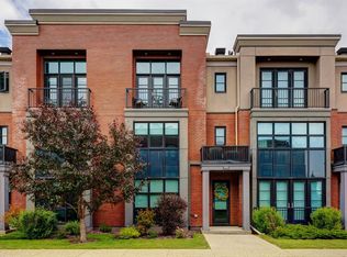 416 S Aspen Meadows Hl SW, Calgary, AB T3H0G3