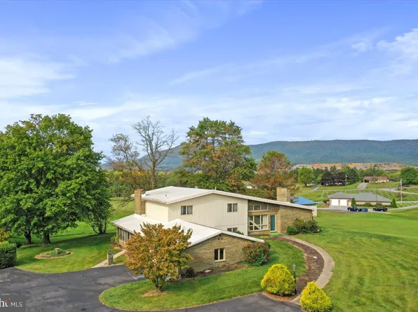157 Saint Thomas Edenville Rd, Saint Thomas, PA 17252