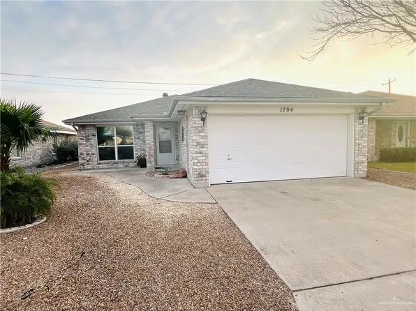 1704 Aries St, Mission, TX 78572