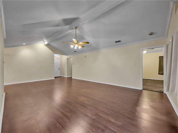 4th image of 4321 Archdale Dr